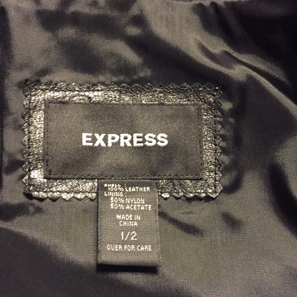 🛍Express brand juniors 1/2 black leather dress coat - Picture 3 of 5